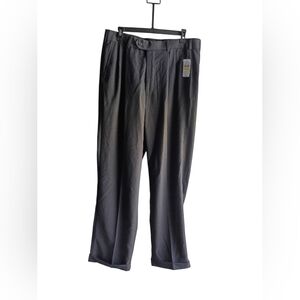 NWT Van Heusen Medium Gray Dress Pants Size 36,32
